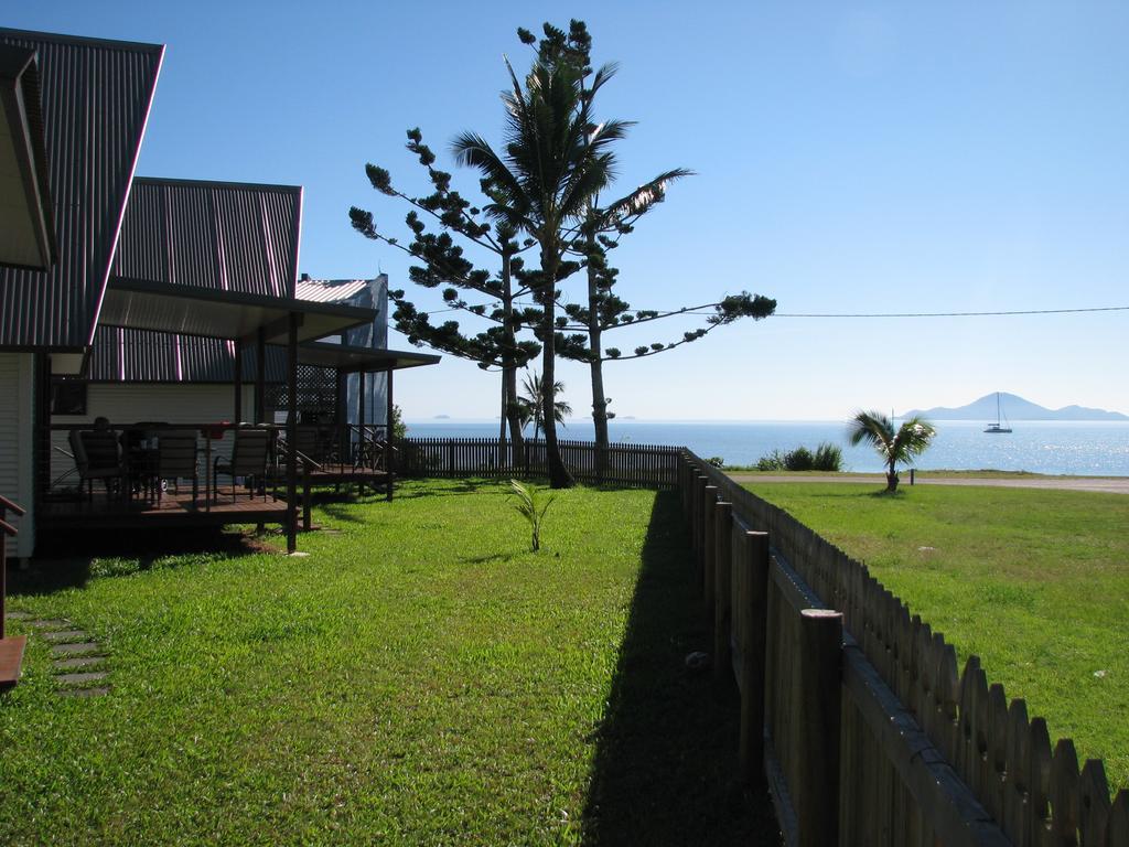 Cardwell Beachcomber Motel & Tourist Park Exterior photo