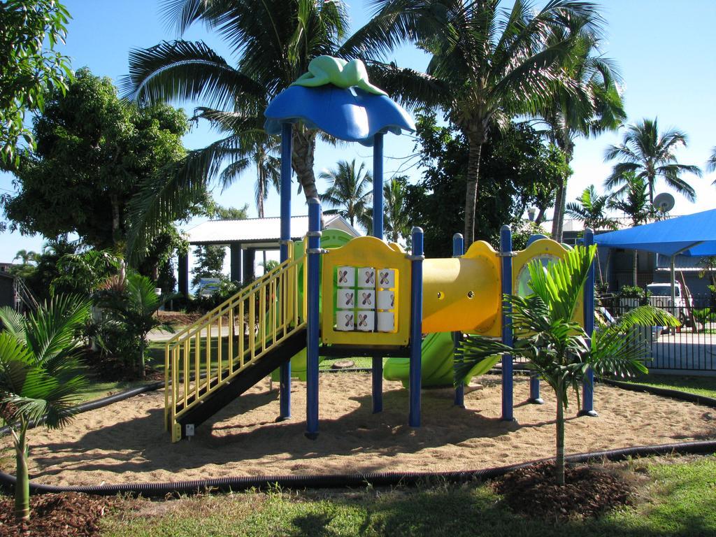 Cardwell Beachcomber Motel & Tourist Park Exterior photo