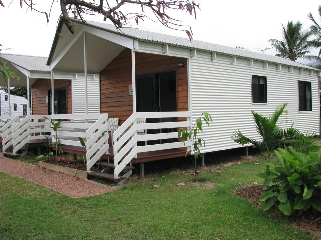 Cardwell Beachcomber Motel & Tourist Park Exterior photo