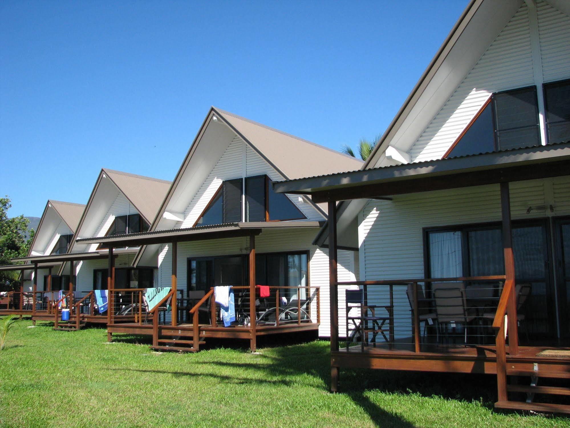 Cardwell Beachcomber Motel & Tourist Park Exterior photo